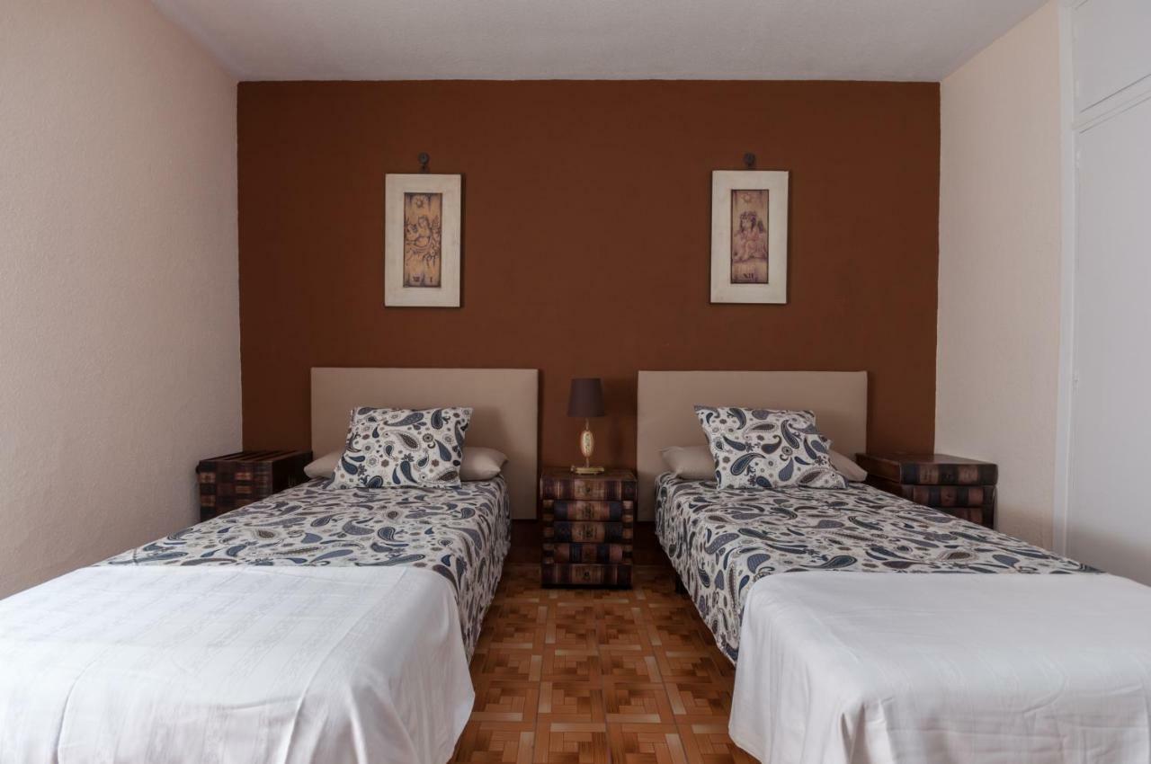 32 Marques Real Apartment Madrid Exterior photo